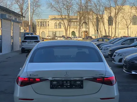 Mercedes-Benz S 580 2022 года за 82 000 000 тг. в Шымкент – фото 3