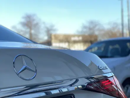 Mercedes-Benz S 580 2022 года за 125 000 000 тг. в Шымкент – фото 6