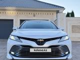 Toyota Camry 2019 годаүшін20 000 000 тг. в Уральск – фото 2