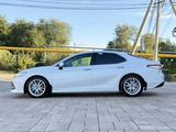 Toyota Camry 2019 годаүшін20 000 000 тг. в Уральск – фото 4