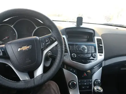 Chevrolet Cruze 2012 года за 3 100 000 тг. в Шымкент – фото 4