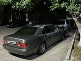 Mercedes-Benz E 230 1995 года за 1 600 000 тг. в Алматы – фото 2