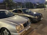 Mercedes-Benz E 230 1995 года за 1 600 000 тг. в Алматы – фото 5