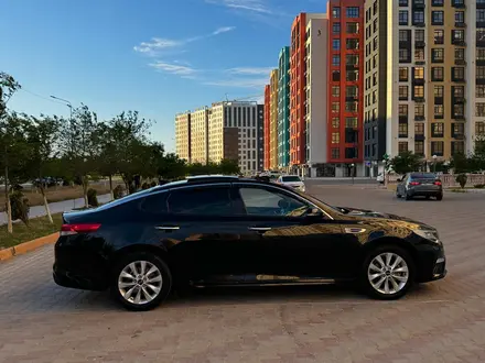 Kia Optima 2018 года за 5 500 000 тг. в Актау – фото 3
