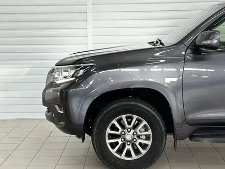 Toyota Land Cruiser Prado 2019 года за 20 990 000 тг. в Астана – фото 16