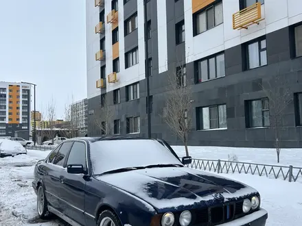 BMW 525 1993 года за 2 300 000 тг. в Астана