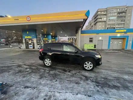 Toyota RAV4 2011 года за 7 000 000 тг. в Семей – фото 4