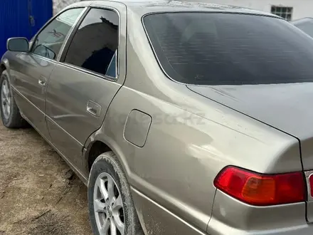 Toyota Camry 2000 года за 3 800 000 тг. в Алматы – фото 3