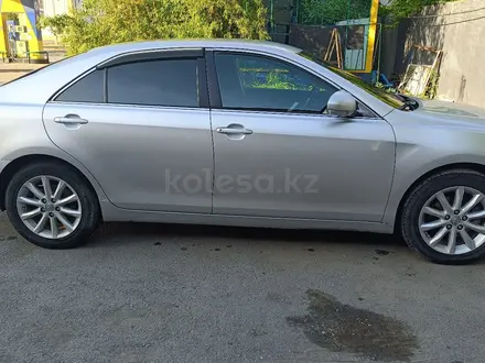 Toyota Camry 2006 года за 5 000 000 тг. в Семей – фото 2