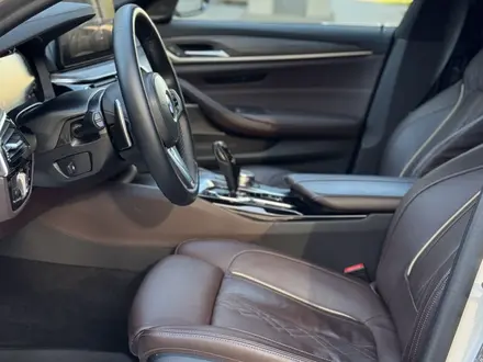 BMW 5 серия 2021 года за 22 000 000 тг. в Астана – фото 10