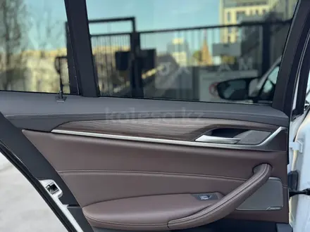 BMW 5 серия 2021 года за 22 000 000 тг. в Астана – фото 22