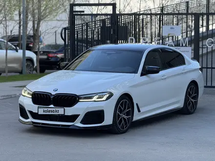 BMW 5 серия 2021 года за 22 000 000 тг. в Астана – фото 3