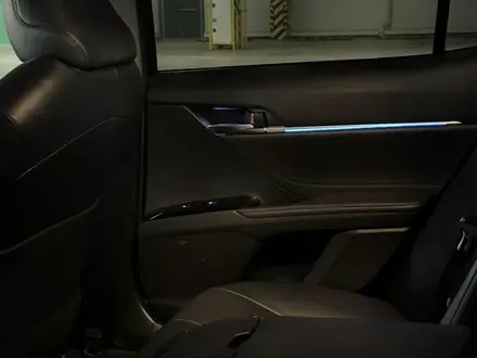 Toyota Camry 2019 года за 13 300 000 тг. в Павлодар – фото 4