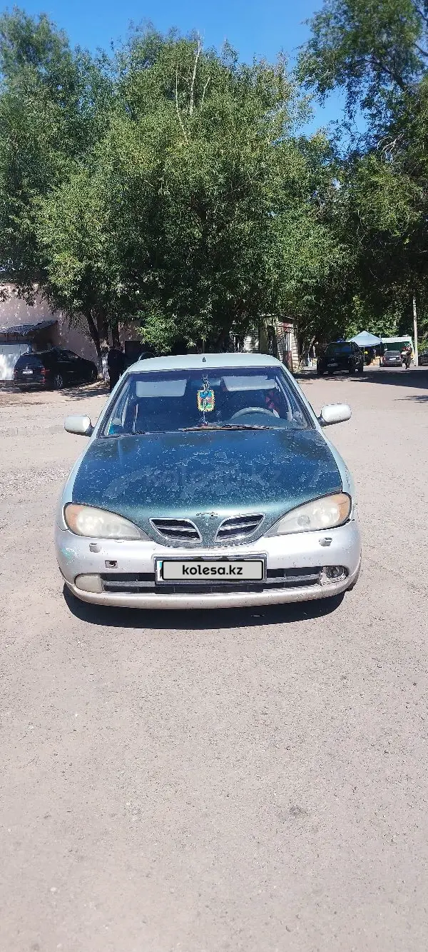 Nissan Primera, 2001