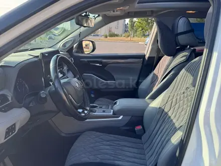 Toyota Highlander 2021 года за 23 500 000 тг. в Астана – фото 12