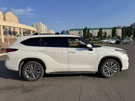 Toyota Highlander 2021 года за 23 500 000 тг. в Астана – фото 2