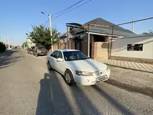 Toyota Camry, 1999