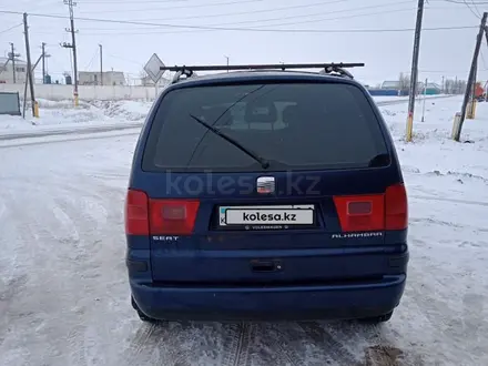 Volkswagen Sharan 2005 года за 2 800 000 тг. в Актобе – фото 2