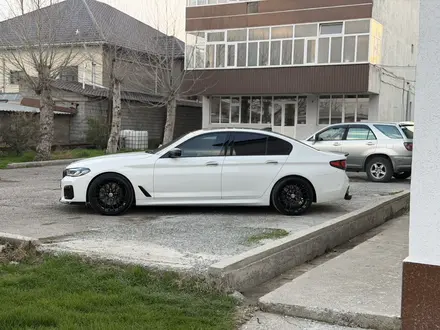 BMW 540 2019 года за 19 000 000 тг. в Шымкент – фото 5