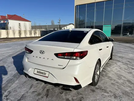 Hyundai Sonata 2017 года за 5 500 000 тг. в Уральск – фото 3