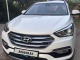 Hyundai Santa Fe 2017 годаүшін10 000 000 тг. в Шымкент