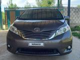 Toyota Sienna 2015 годаүшін9 500 000 тг. в Шымкент