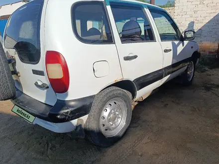 Chevrolet Niva 2004 года за 1 200 000 тг. в Шалкар – фото 3