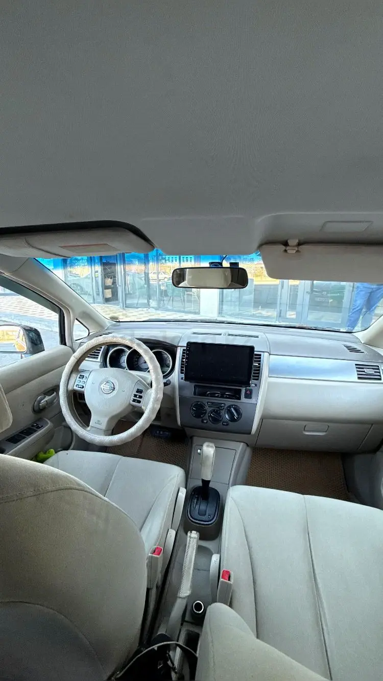Nissan Tiida, 2006