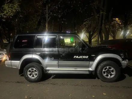 Mitsubishi Pajero 1997 года за 2 100 000 тг. в Алматы – фото 2