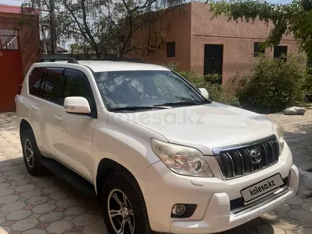 Toyota Land Cruiser Prado 2011 года за 13 797 000 тг. в Атырау – фото 5