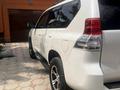 Toyota Land Cruiser Prado 2011 года за 13 797 000 тг. в Атырау – фото 9