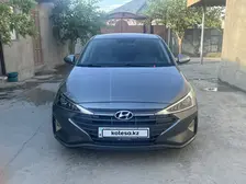 Hyundai Elantra, 2018