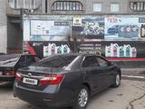 Toyota Camry 2014 года за 11 000 000 тг. в Семей – фото 5