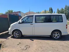 Volkswagen Caravelle, 2004