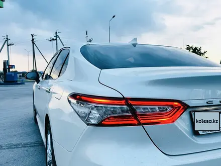 Toyota Camry 2019 года за 13 700 000 тг. в Костанай – фото 10