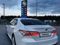 Toyota Camry 2019 года за 13 700 000 тг. в Костанай – фото 11