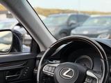 Lexus ES 300h 2018 года за 13 500 000 тг. в Алматы – фото 4