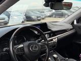 Lexus ES 300h 2018 года за 13 500 000 тг. в Алматы – фото 5