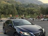 Lexus ES 300h 2018 года за 13 500 000 тг. в Алматы