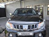 Mitsubishi L200 2017 года за 8 500 000 тг. в Шымкент – фото 2