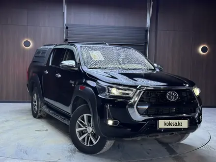 Toyota Hilux 2022 года за 26 000 000 тг. в Актобе – фото 3