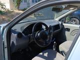 Renault Logan 2007 года за 1 900 000 тг. в Атырау – фото 5