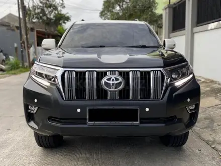 Рестайлинг комплект на Land Cruiser Prado 150 2010-17 в 2018 год за 500 000 тг. в Караганда – фото 3