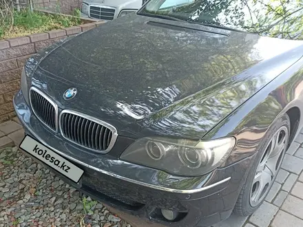 BMW 740 2005 года за 5 900 000 тг. в Алматы