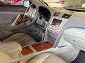 Toyota Camry 2011 года за 8 000 000 тг. в Актобе – фото 3