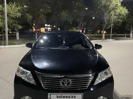 Toyota Camry 2013 года за 10 000 000 тг. в Караганда – фото 2