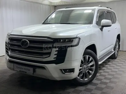 Toyota Land Cruiser Premium+ 2022 года за 52 300 000 тг. в Алматы