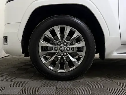 Toyota Land Cruiser Premium+ 2022 года за 52 300 000 тг. в Алматы – фото 16