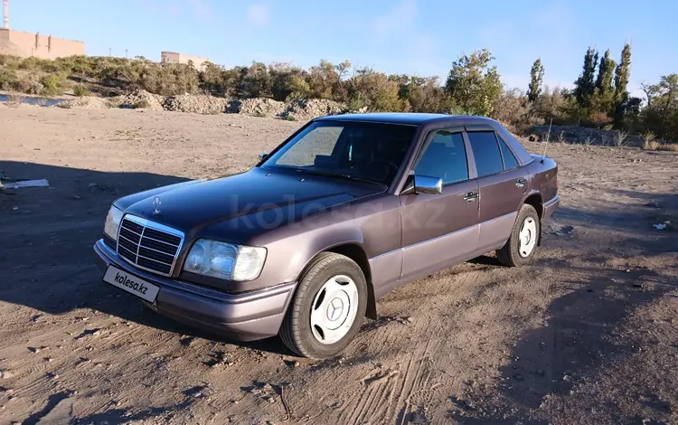 Mercedes-Benz E 220 1994 года за 2 500 000 тг. в Жезказган