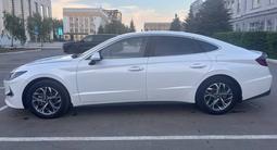 Hyundai Sonata 2022 года за 10 300 000 тг. в Уральск – фото 4